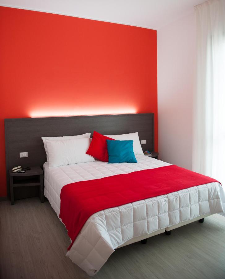 29 Cav Apartments โบลลาเต ภายนอก รูปภาพ